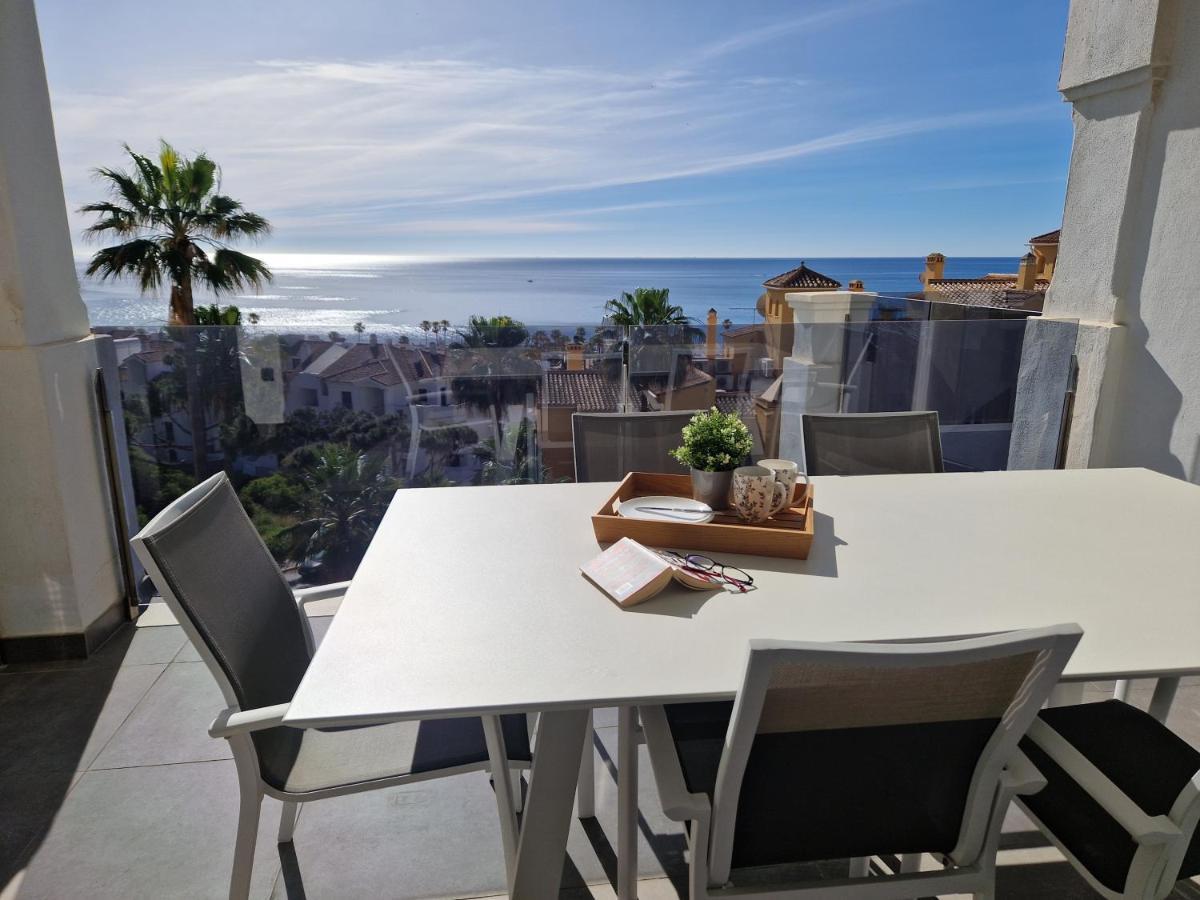 Luxury 2 Bedrooms Apt With Seaview Blue Suite 4104 Manilva Exterior foto